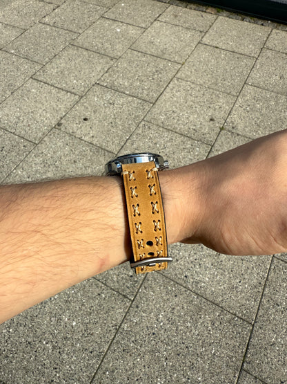Nordic Husk Leather Strap